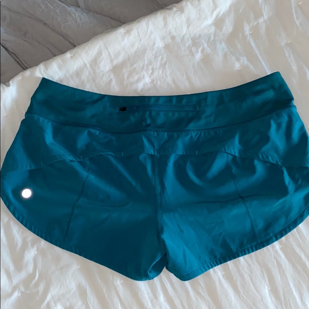 LuluLemon Speed Up Short 2.5”